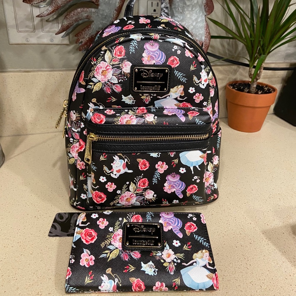 Loungefly Alice in wonderland bundle